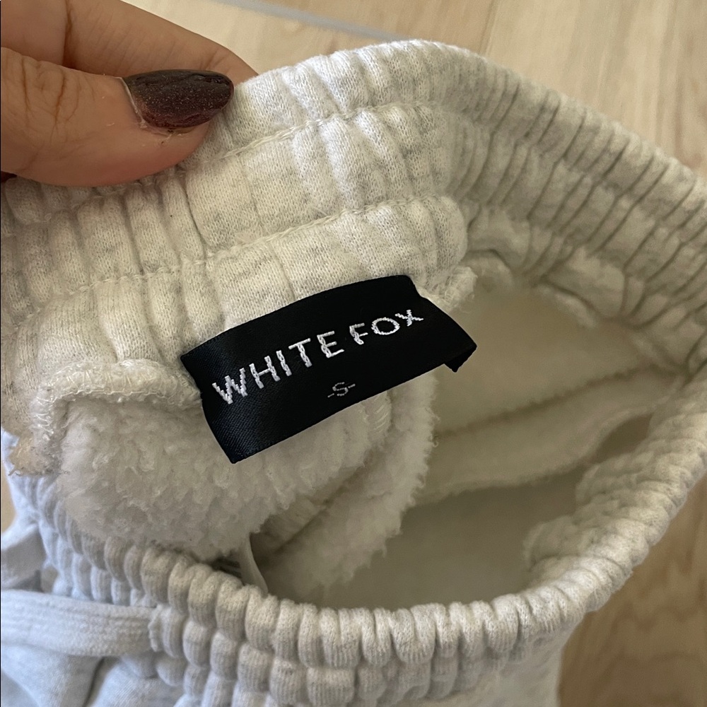 White Fox SET- grey marle - Picture 8 of 10